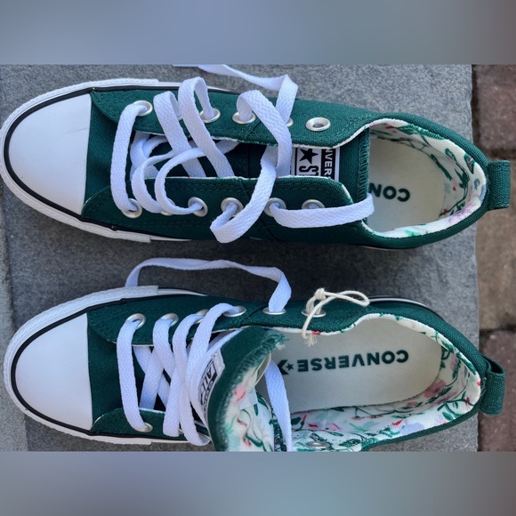 Green low top floral lining converse shoes size 7 - Picture 3 of 5
